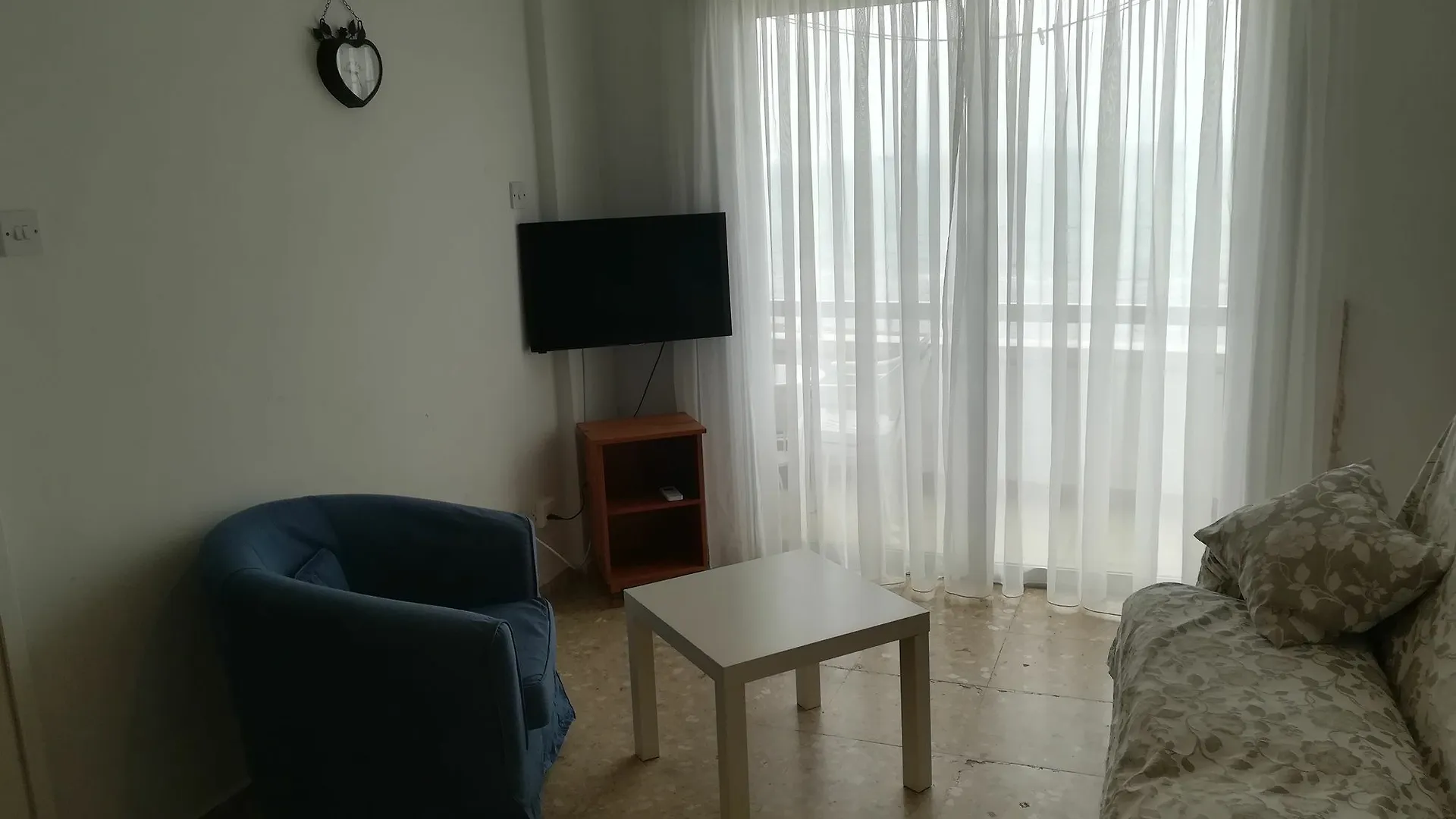 Palm Sea View Apartments ラルナカ